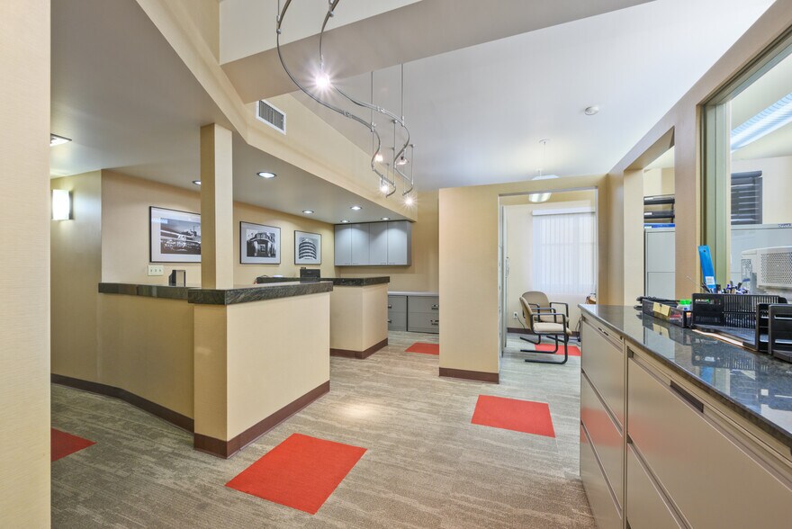 More Photos Of 3611 Motor Ave, Los Angeles Loft Creative Space For Sale