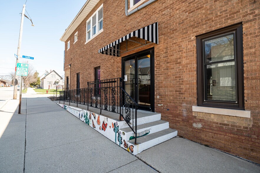 More Photos Of 3701 E Layton Ave, Cudahy Storefront Retail Residential For Sale