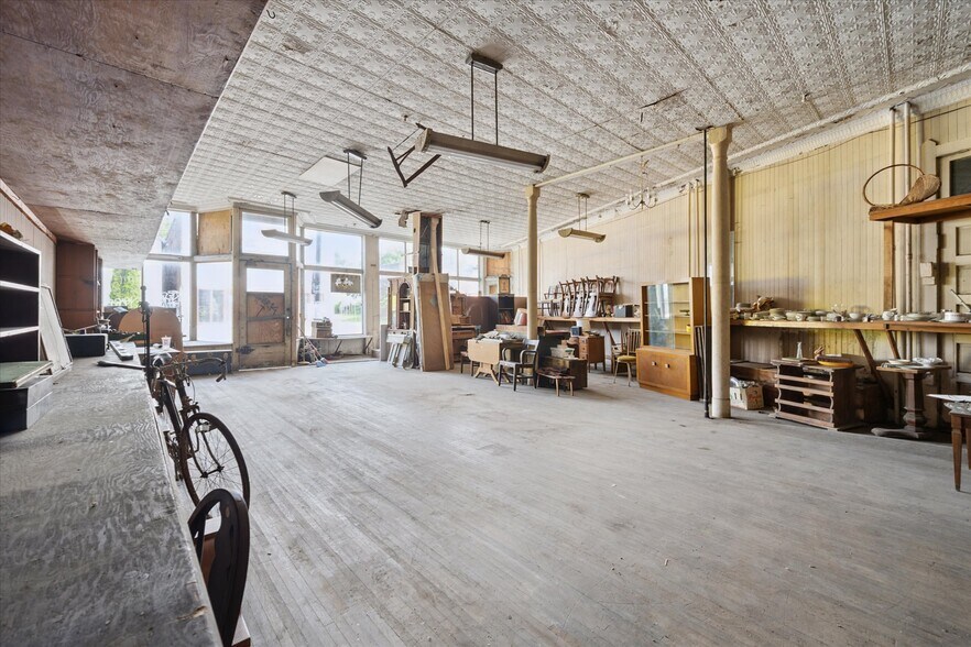 More Photos Of 5505 Lorain Ave, Cleveland Storefront Retail Residential For Sale