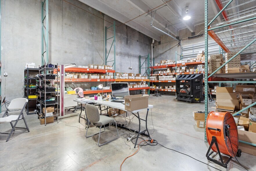 More Photos Of 1747-1781 Banks Rd, Margate Flex For Lease