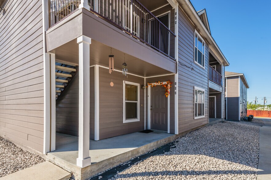 More Photos Of 516 S 9th St, Kenedy Apartments For Sale