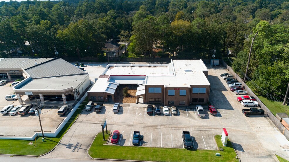 More Photos Of 3421 W Davis St, Conroe Medical For Lease