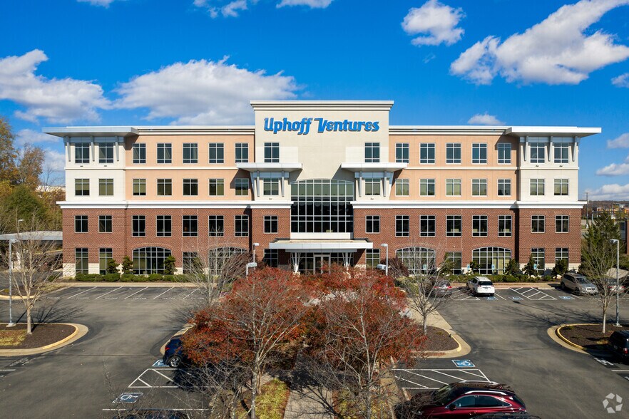 More Photos Of 15521 Midlothian Tpke, Midlothian Office For Lease