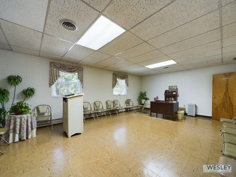 More Photos Of 2405 Bellemeade St, High Point Religious Facility For Sale