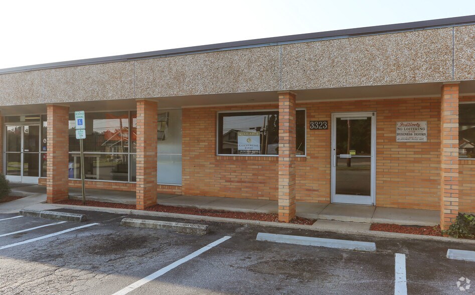 More Photos Of 3319-3327 E Main St, Claremont Storefront Retail Office For Sale