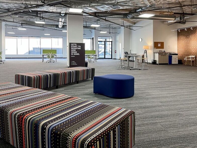 More Photos Of 1505 Barrington St, Halifax Coworking Space