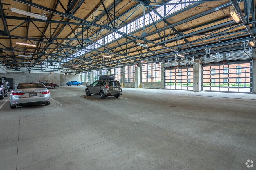 More Photos Of 525 2nd St, La Crosse Unknown For Lease