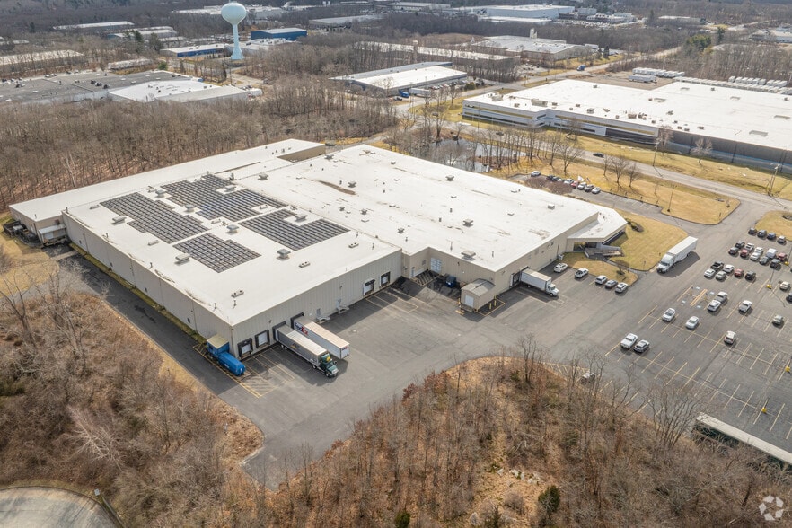 More Photos Of 600 Airport Rd, Fall River Manufacturing For Lease
