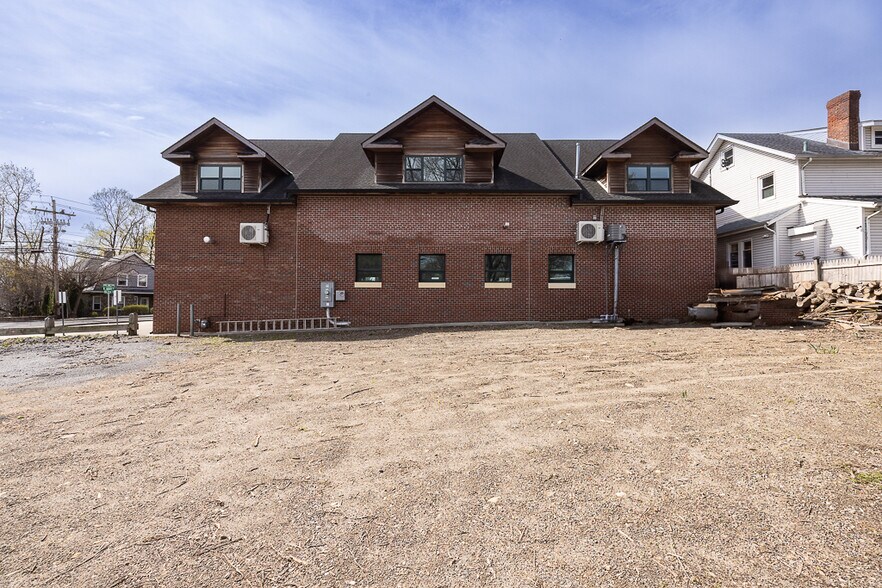 More Photos Of 1 Ten Eyck St, Stony Point General Retail For Sale