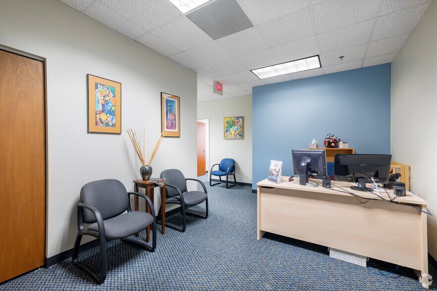 More Photos Of 7501 Boulder View Dr, North Chesterfield Unknown For Lease