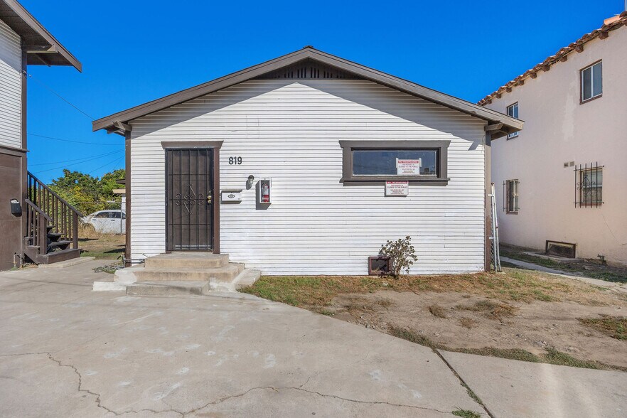 More Photos Of 817 E New York St, Long Beach Multifamily For Sale