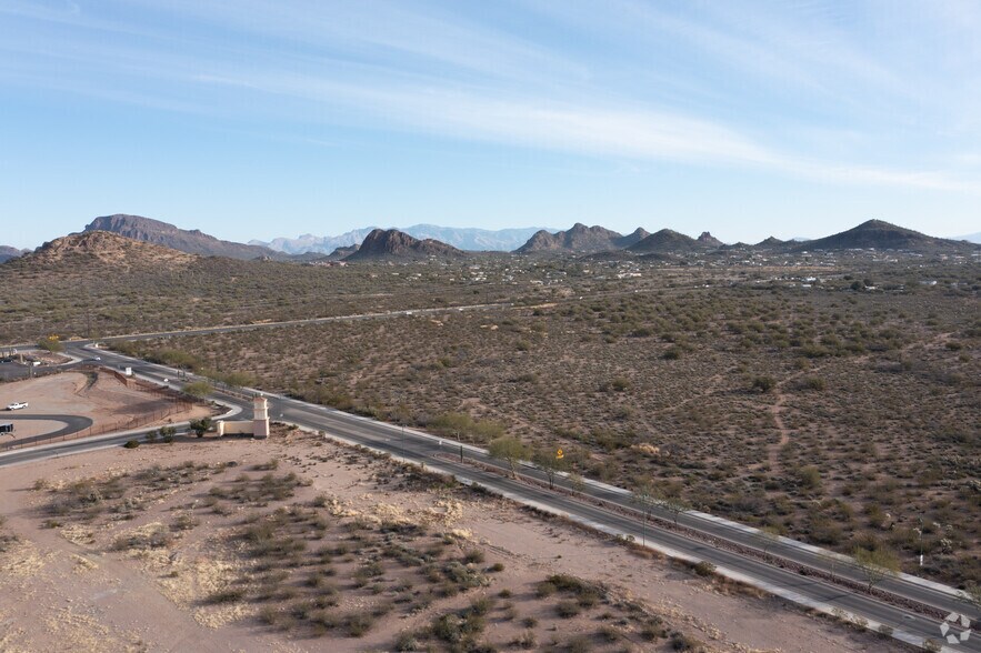Primary Photo Of SEC Valencia & Ignacio M Baumea, Tucson Unknown For Lease