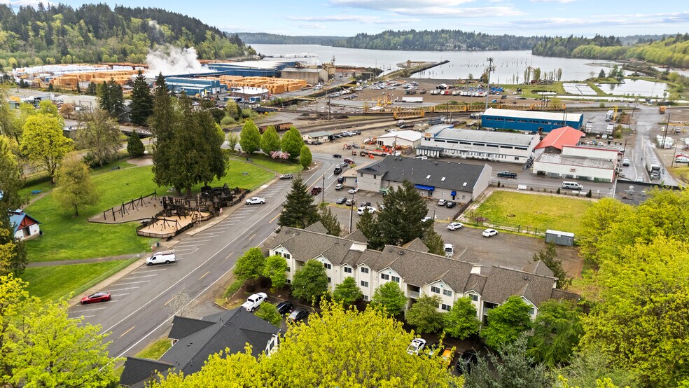 More Photos Of 215 Turner Ave, Shelton Apartments For Sale