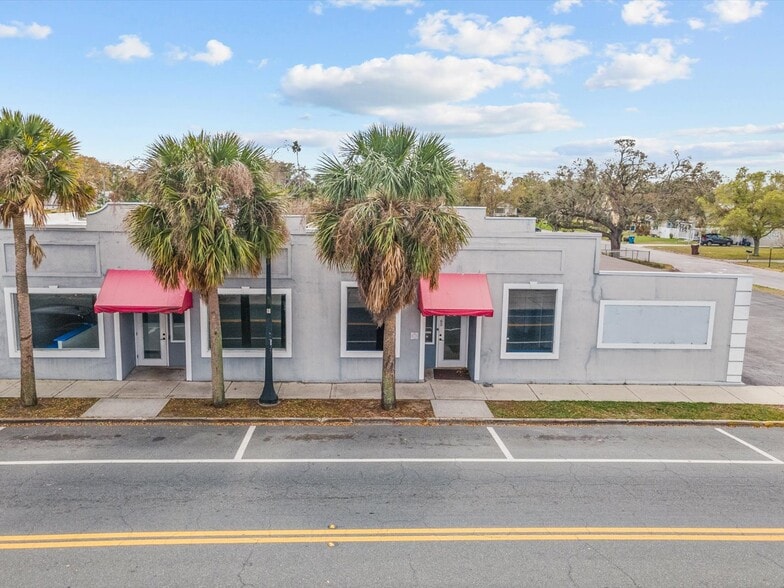 Primary Photo Of 61 W Central Ave, Lake Wales Flex For Sale