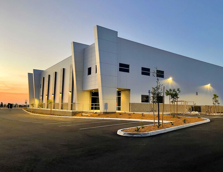 Primary Photo Of Citation Way, Bakersfield Warehouse For Lease