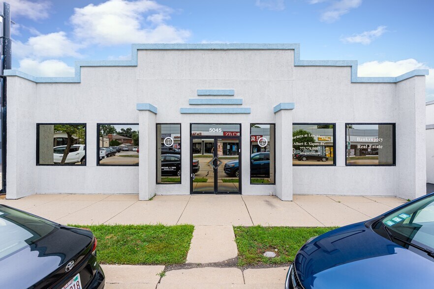 Primary Photo Of 5045 N Harlem Ave, Chicago Medical For Lease