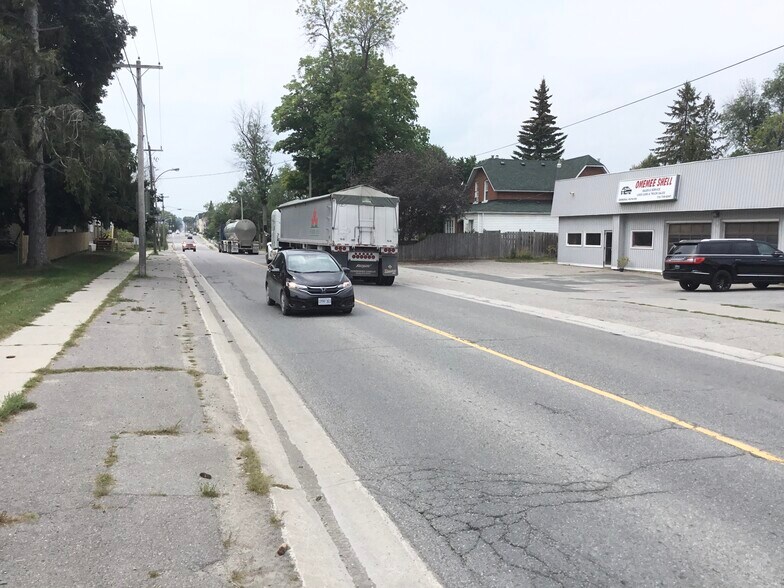 More Photos Of 73 King St E, Kawartha Lakes Auto Repair For Sale