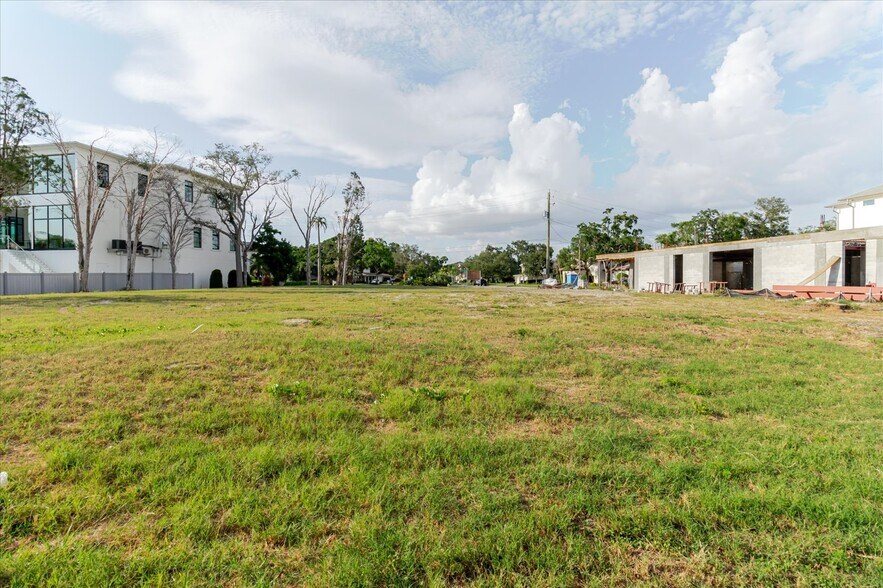 More Photos Of 5102 W Longfellow Ave, Tampa Land For Sale