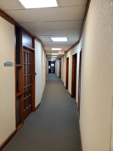 More Photos Of 4815 S Harvard Ave, Tulsa Office For Lease