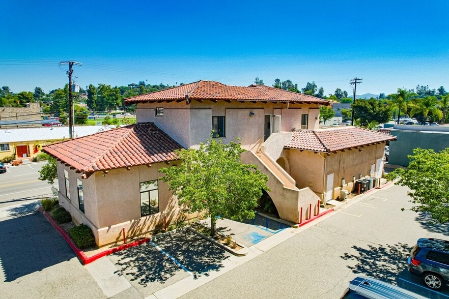 More Photos Of 343 E Alvarado St, Fallbrook Freestanding For Sale