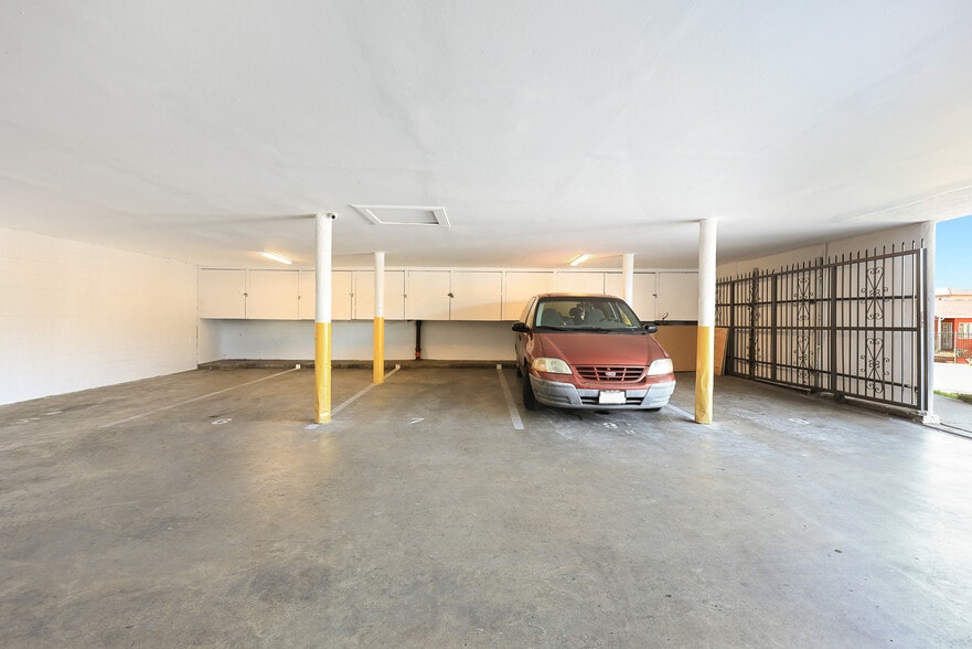 More Photos Of 616 Via Altamira, Montebello Apartments For Sale