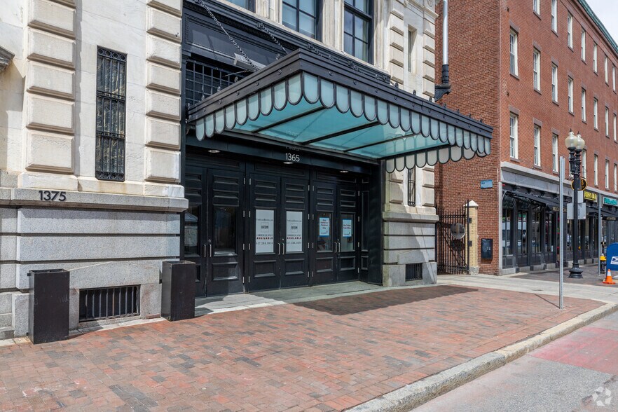More Photos Of 1365 Washington St, Boston Storefront Retail Residential For Lease