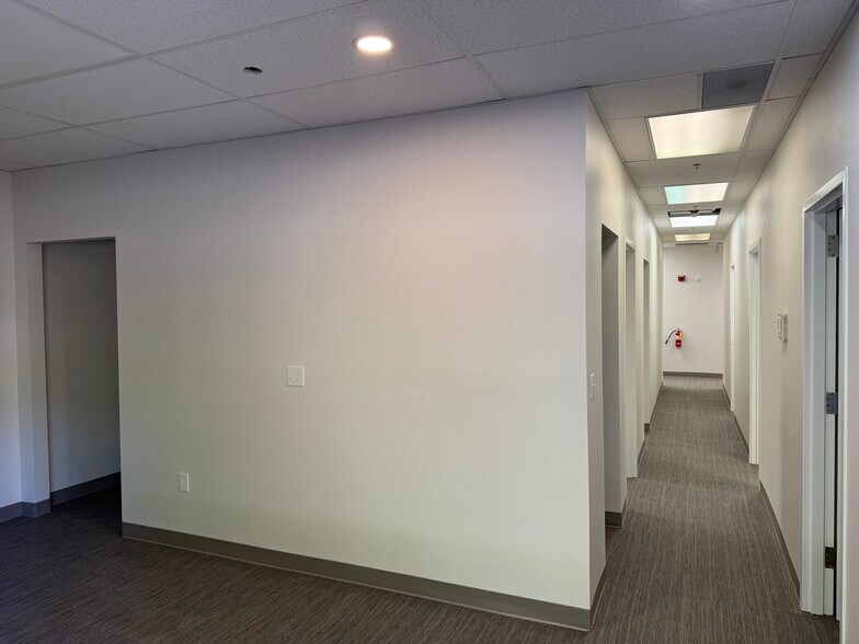 More Photos Of 410 Ida St W, Bremerton Warehouse For Lease