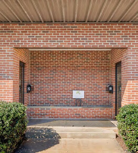 More Photos Of 20 Scotland Blvd, Bridgewater Warehouse For Lease