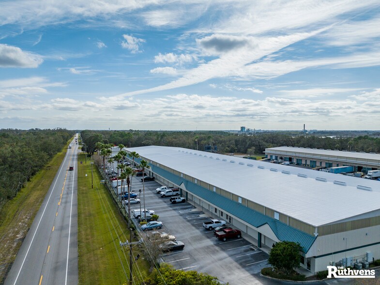 More Photos Of 2560 Old Combee Rd, Lakeland Warehouse For Lease