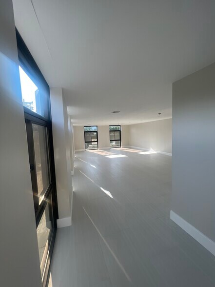 More Photos Of 345 Boylston St, Newton Office For Lease