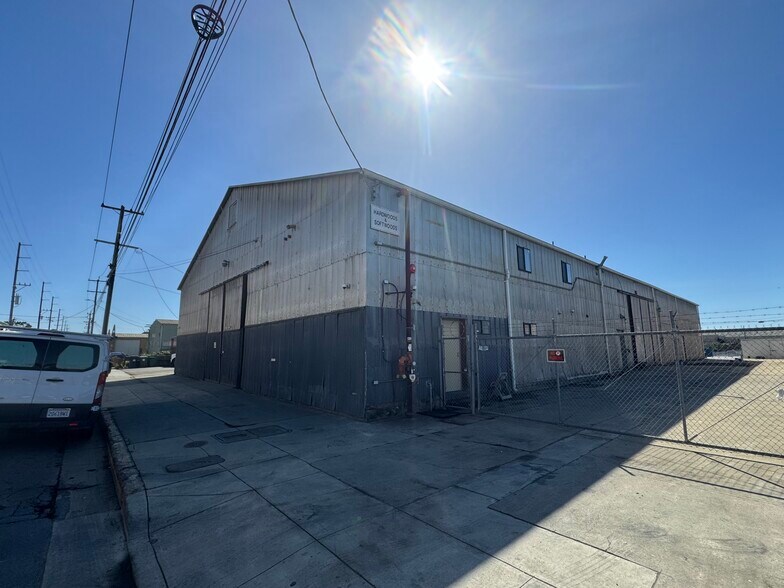 Primary Photo Of 347 Locust St, Watsonville Warehouse For Sale