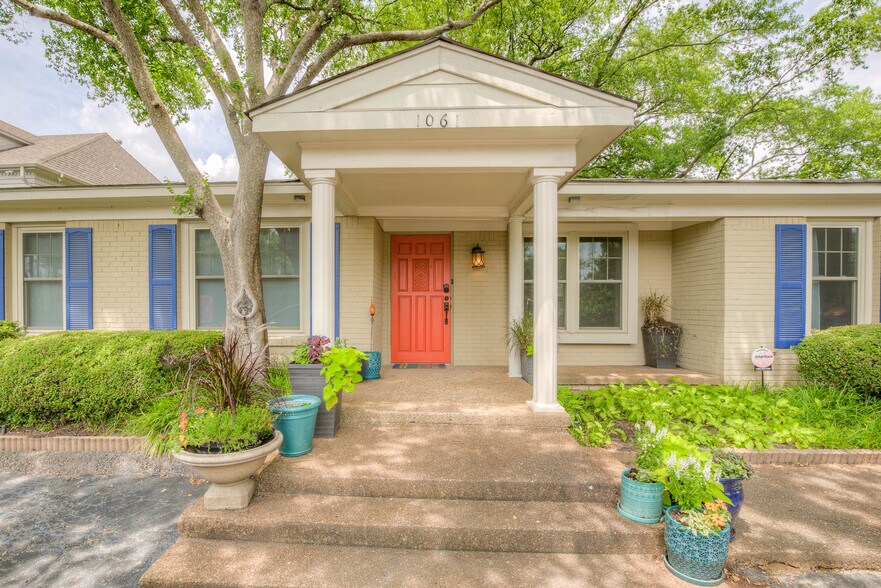 Primary Photo Of 1061 W Rex Rd, Memphis Office For Sale