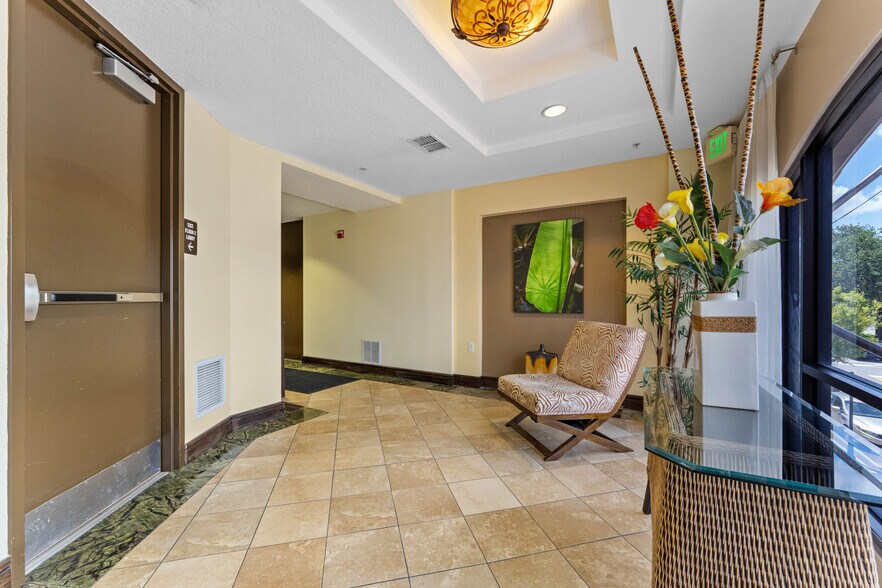 More Photos Of 111 E Monument Ave, Kissimmee Office For Lease