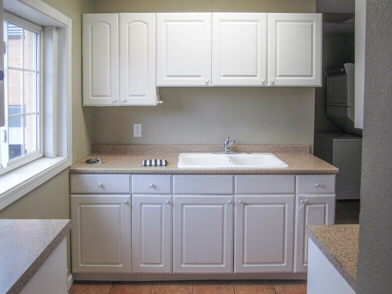 More Photos Of 500 S 2nd St, Mankato Apartments For Sale