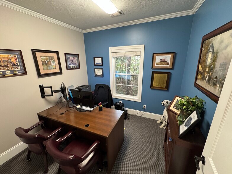 More Photos Of 601 N Belair Sq, Evans Loft Creative Space For Sale