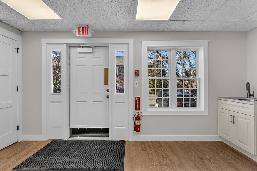 More Photos Of 2-4 Mary E Clark Dr, Hampstead Medical For Sale