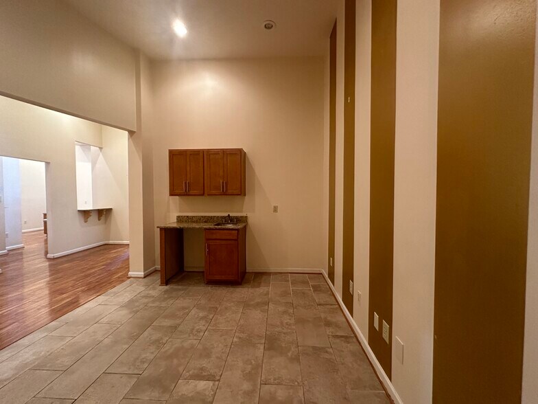 More Photos Of 1255 Commercial Dr SW, Conyers Medical For Sale