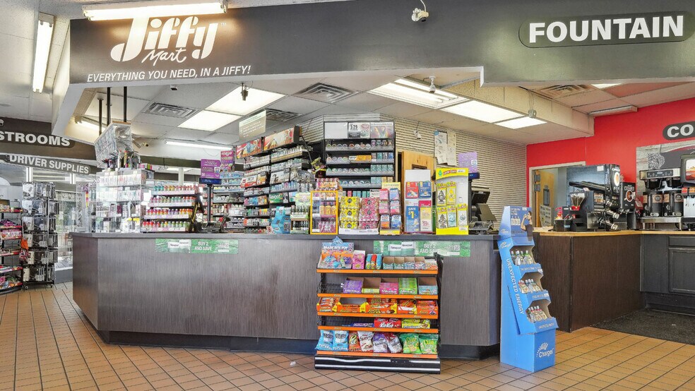 More Photos Of 4707 County Dr, Disputanta Truck Stop For Sale