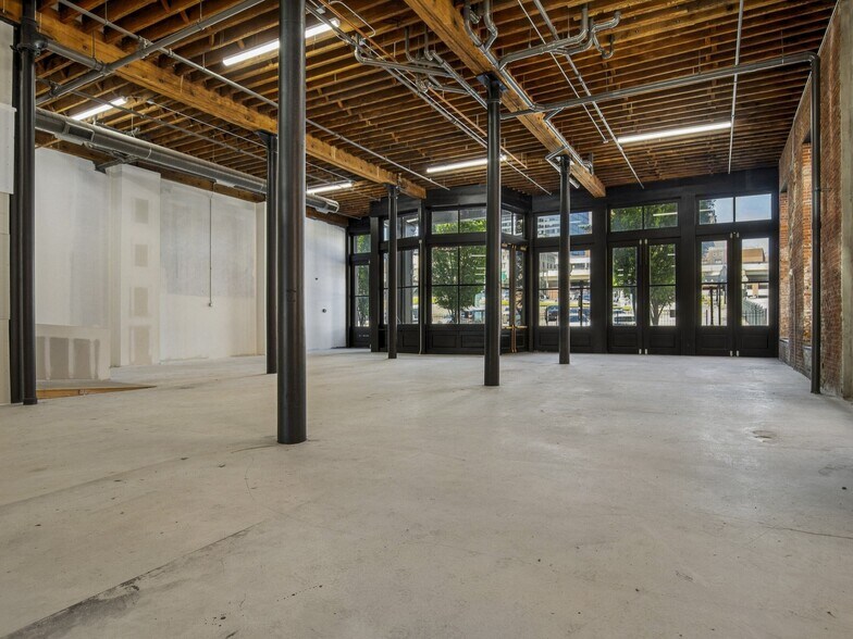 More Photos Of 618 N 2nd St, Saint Louis Apartments For Lease