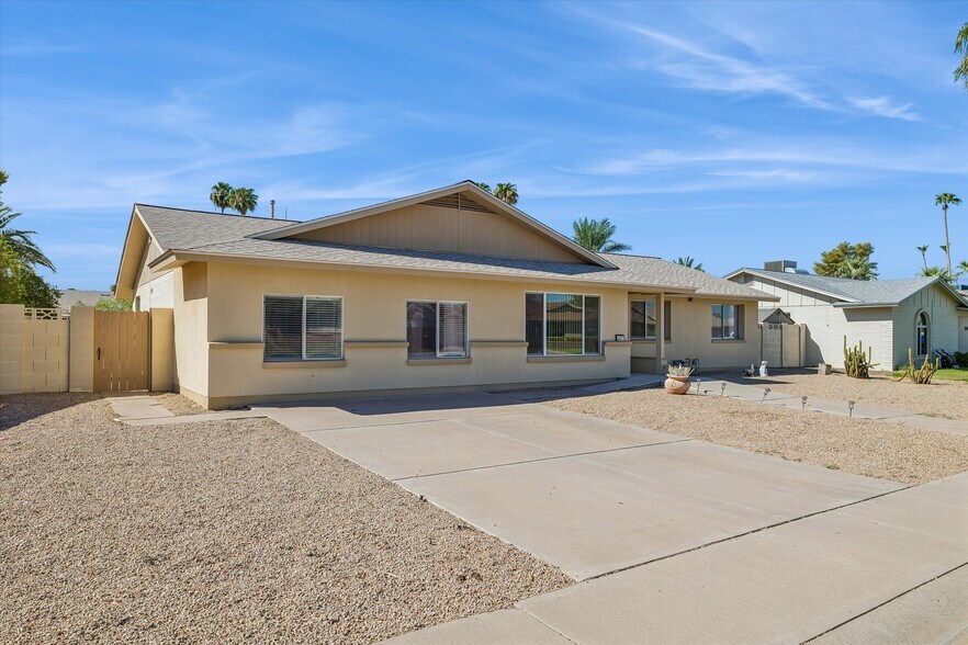More Photos Of 2421 E Cairo Dr, Tempe Healthcare For Sale