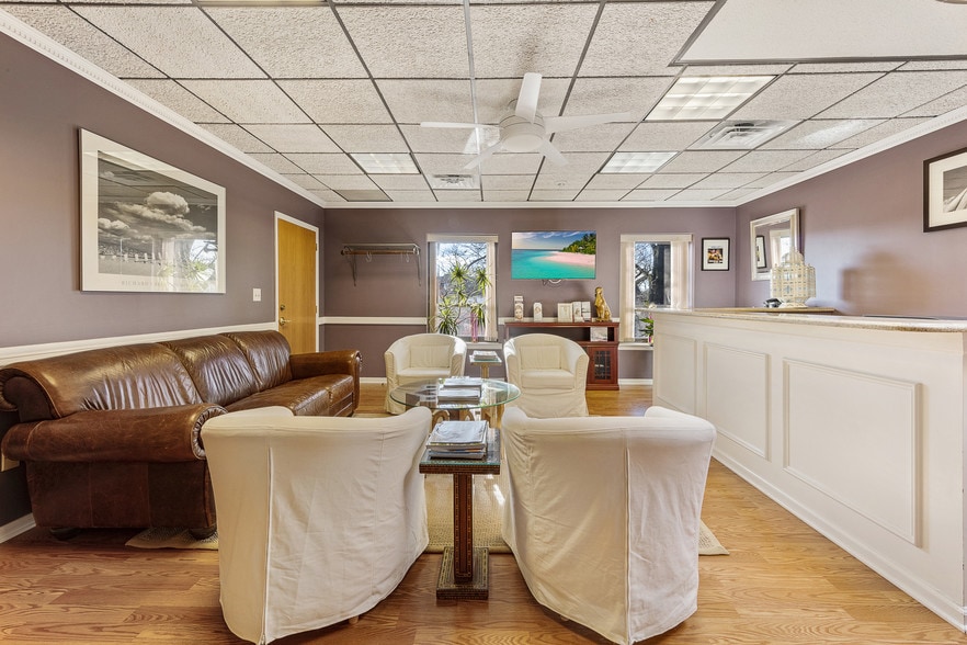 More Photos Of 188 E Bergen Pl, Red Bank Office For Sale