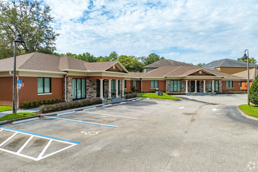 More Photos Of 741 Ciara Creek Cv, Longwood Medical For Sale