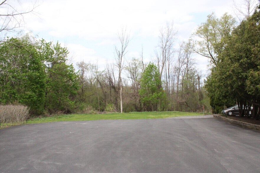 More Photos Of 3841 Trolley Rd, Palmyra Multifamily For Sale