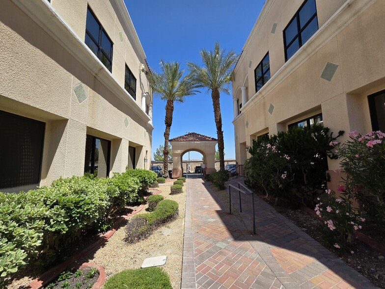 More Photos Of 7465-7477 W Lake Mead Blvd, Las Vegas Office For Lease