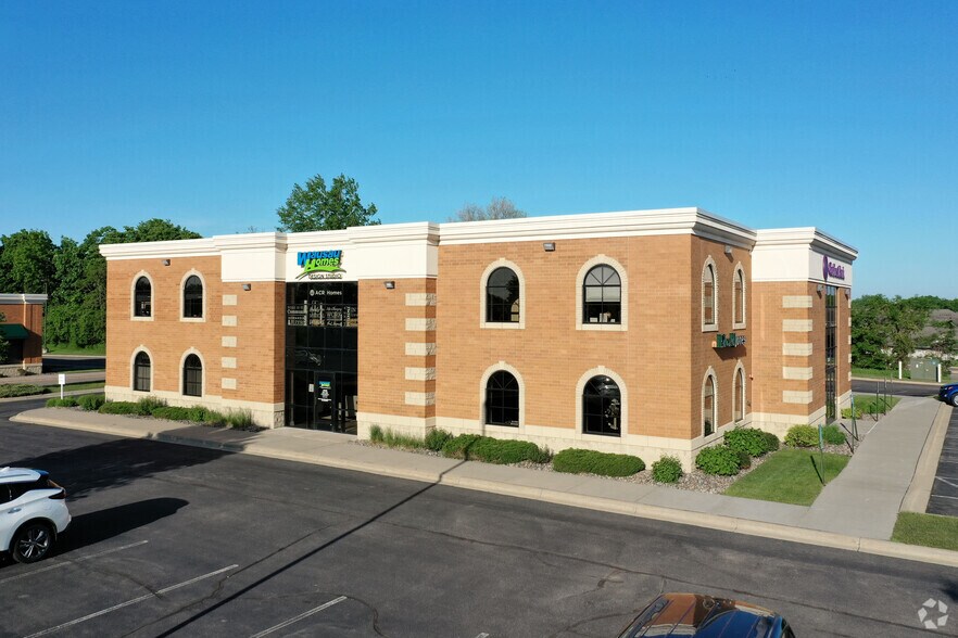 More Photos Of 2850 Cutters Grove Ave, Anoka Office For Lease