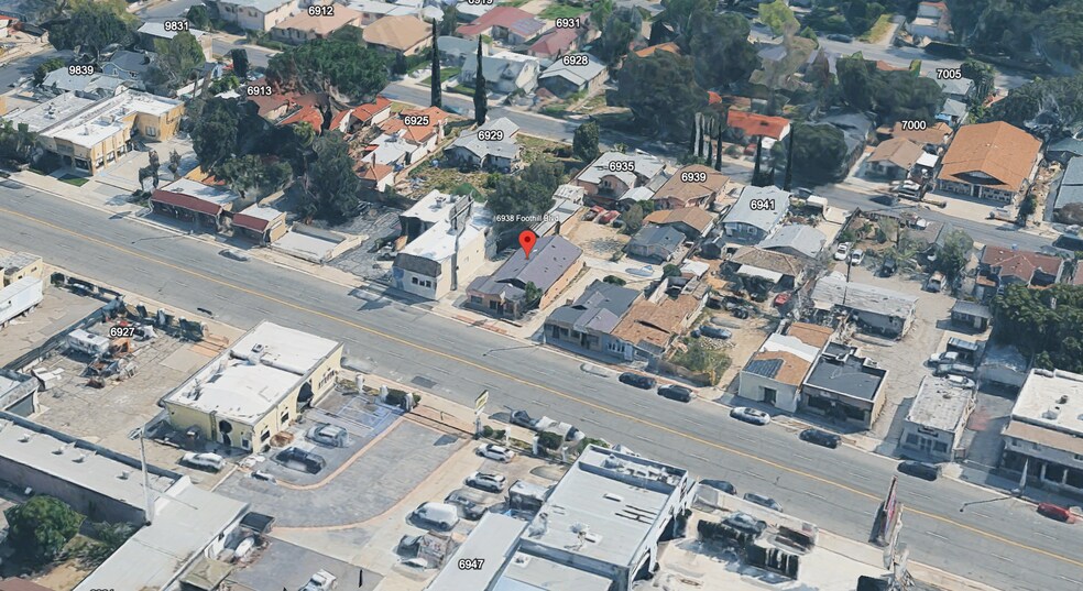 More Photos Of , Tujunga General Retail For Sale