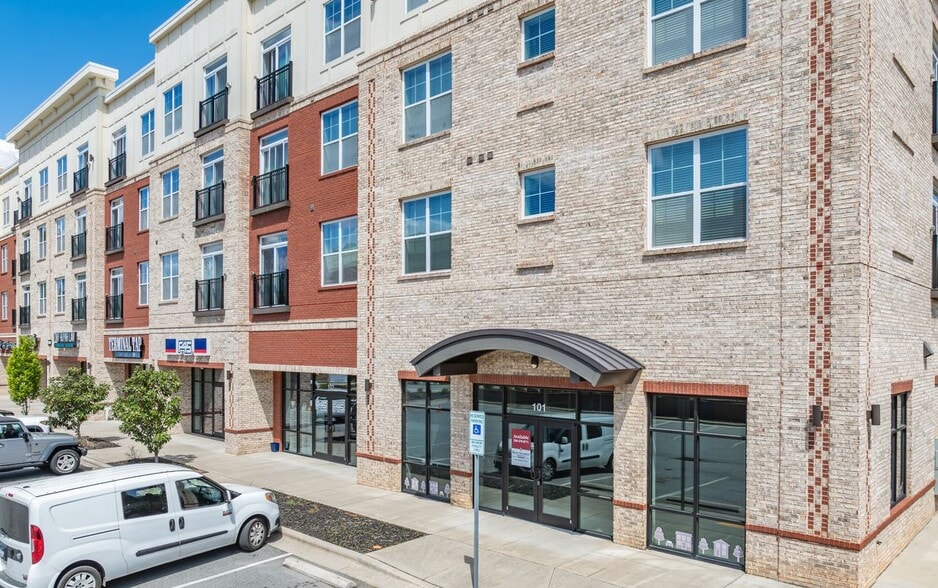 More Photos Of 2800 Lawndale Dr, Greensboro Apartments For Lease