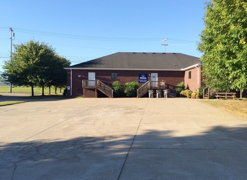 More Photos Of 286 Clear Sky Ct, Clarksville Office For Lease