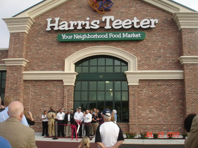 More Photos Of 4540 Princess Anne Rd, Virginia Beach Freestanding For Lease