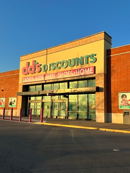 More Photos Of S Marshfield Ave, Chicago Unknown For Lease